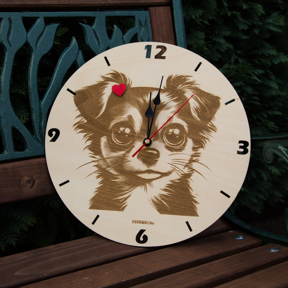 Holzuhr Modell Hund_01